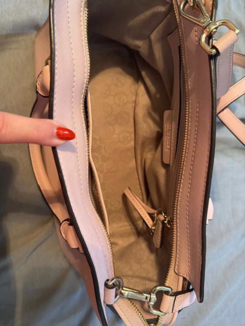 MICHAEL KORS Pink Selma Leather Satchel - Picture 4 of 4
